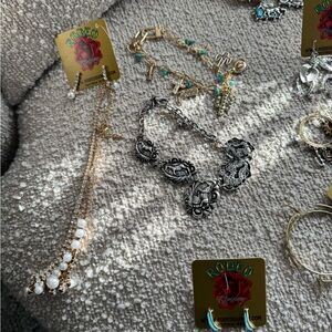 Rodeo Quincy jewelry bundle - all new